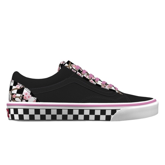VANS • Customs Pink Cherry Blossom Old Skool Checkerboard Shoe - Picture 10 of 11